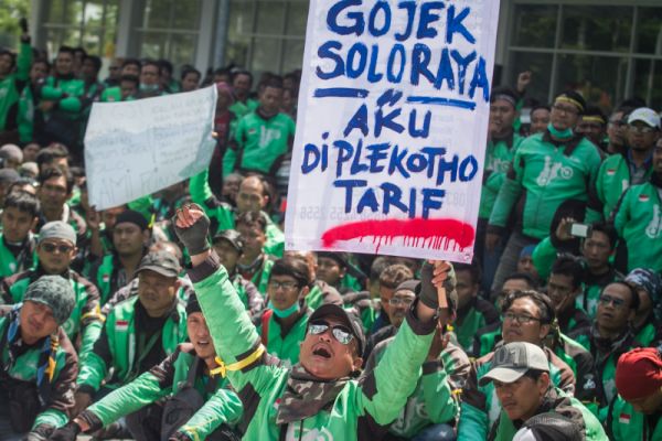 Pengemudi Gojek unjuk rasa, Jalan Thamrin macet