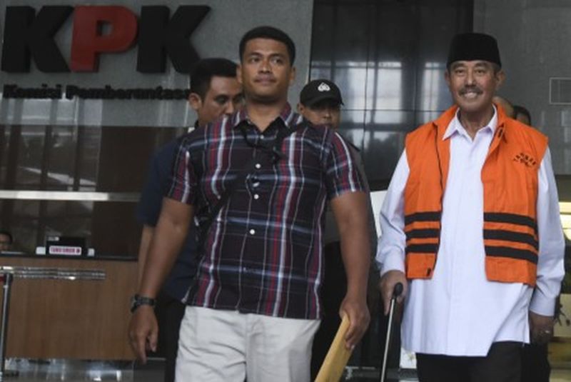 Bupati Bandung Barat dinonaktifkan sementara