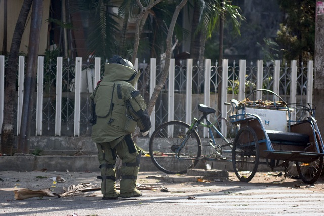 Saksi: Pelaku bom Surabaya beraksi saat pergantian jam misa
