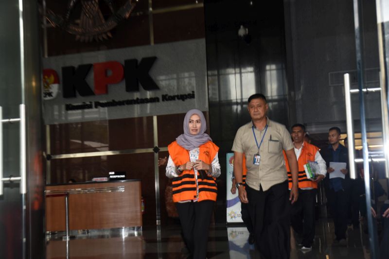 12 tersangka anggota DPRD Malang diperiksa KPK