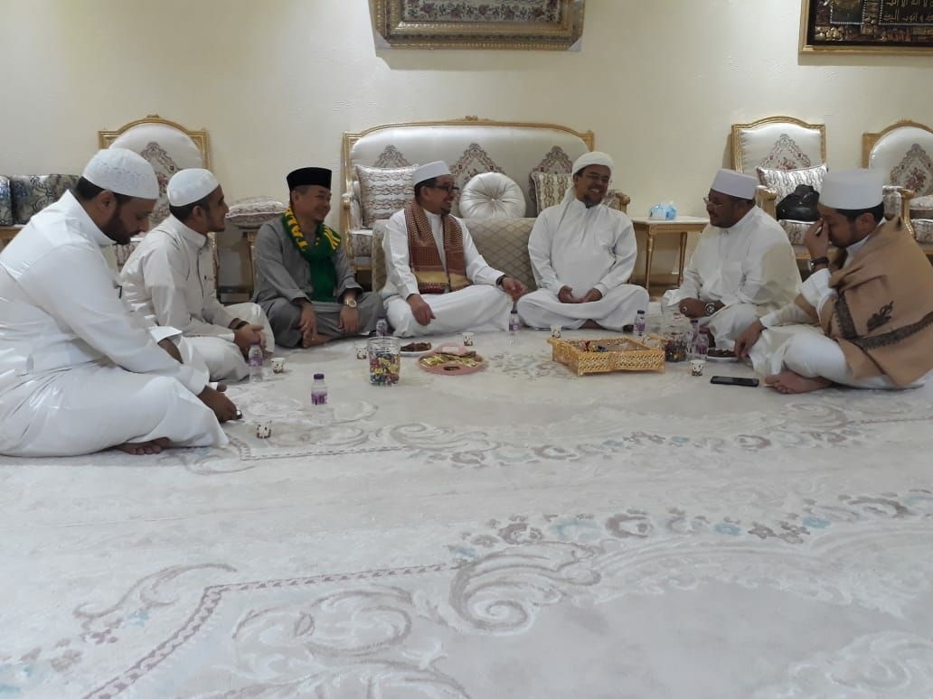 Giliran PKS sambangi Rizieq Shihab di Mekkah 