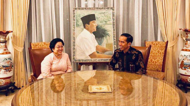 Bertemu lagi, Jokowi-Mega bahas cawapres