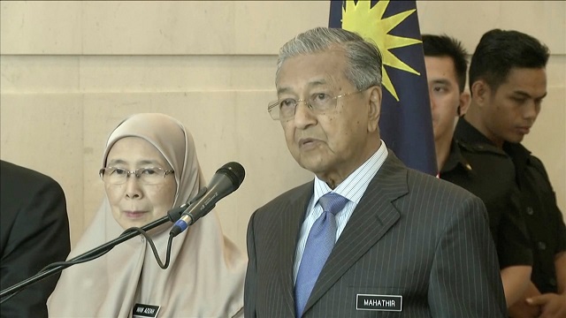 Akodomodir partai koalisi jumlah menteri kabinet  Mahathir 