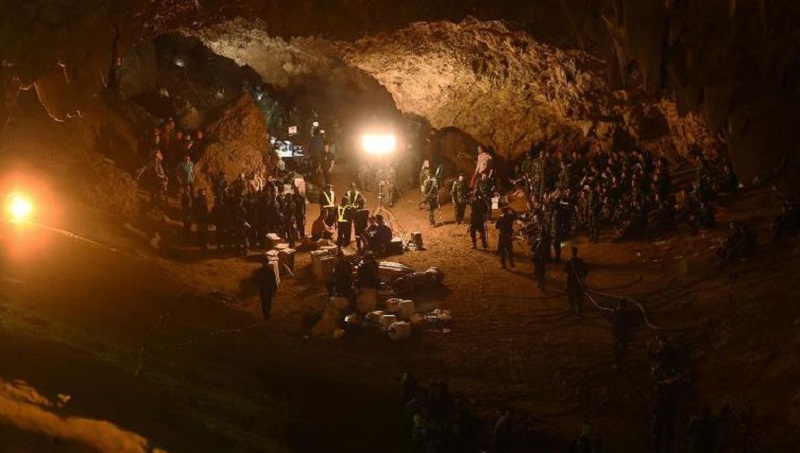 Kronologi 12 anak dan pelatih sepak bola Thailand terjebak di dalam gua