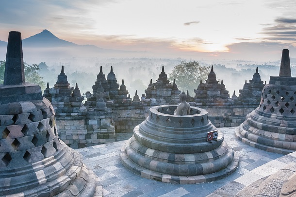 Pelukis RI-Malaysia gelar pameran bersama di Candi Borobudur