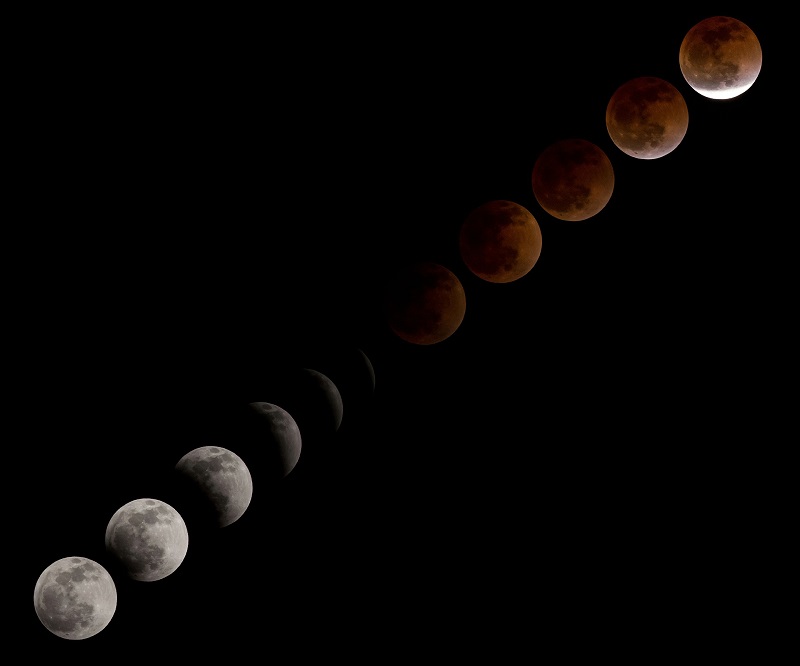 Foto-foto Gerhana Bulan total terlama di abad 21