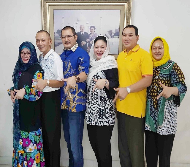 Keluarga Cendana dan Berkarya merapat ke Prabowo atau Jokowi?