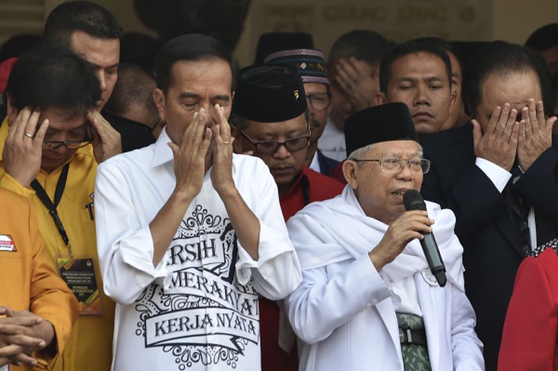 Partai koalisi Jokowi mengejar efek ekor jas Ma'ruf Amin