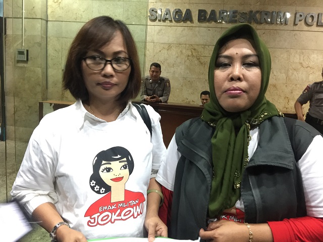 Emak pendukung Jokowi laporkan pengusung #2019GantiPresiden