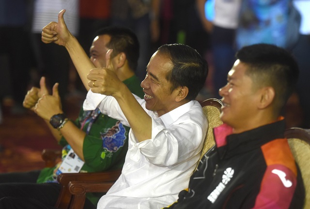 Ini alasan Jokowi minta kenaikan harga BBM premium dibatalkan