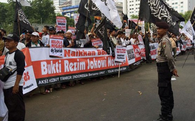 Pembakaran bendera tauhid tak gerus elektabilitas Jokowi-Maruf