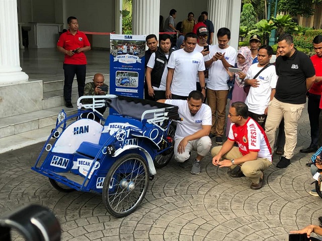 Becak listrik di DKI Jakarta bernama Beol Cepirit