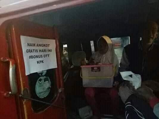 Supir angkot Cianjur gratiskan ongkos, KPK minta maaf 
