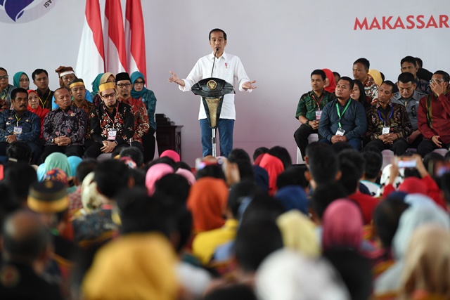 Jokowi targetkan menang 70% di Makassar