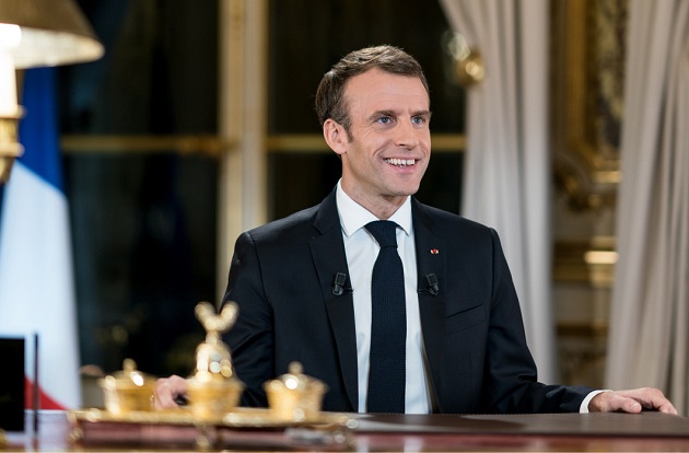 Tahun baru, Presiden Prancis serukan respek dan persatuan