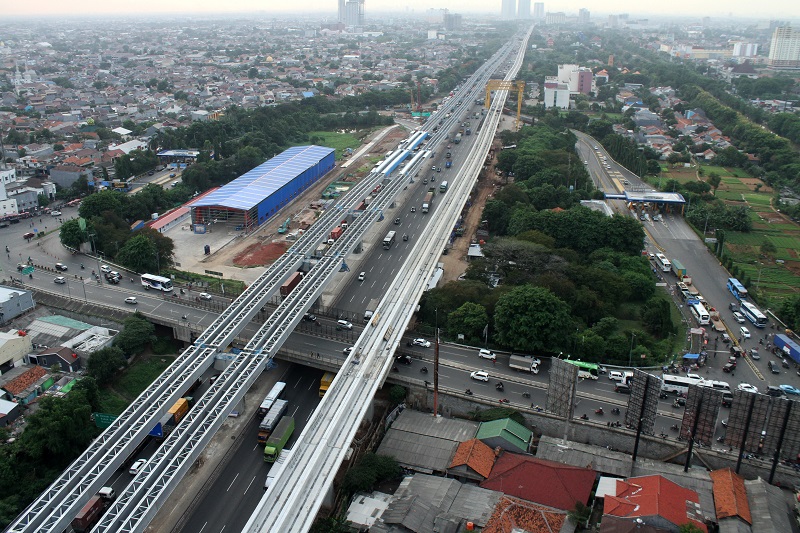 Tol layang Jakarta-Cikampek ditargetkan beroperasi Lebaran