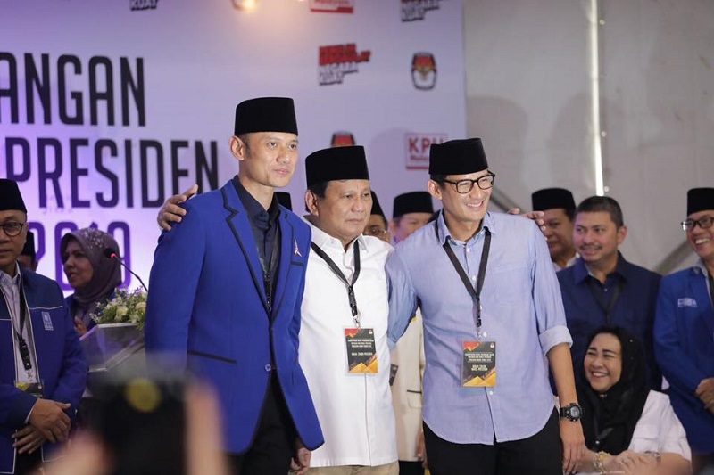 Survei Indikator: Prabowo-Sandi menang di dunia maya