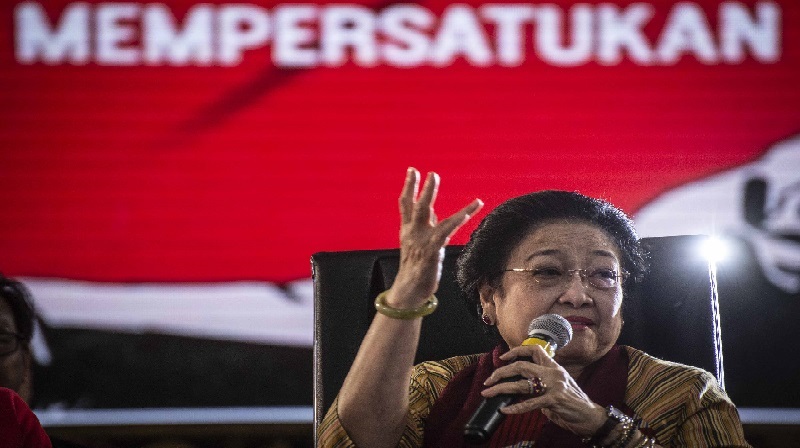 Ingat masa lalu, Megawati terisak di Rakornas PDIP
