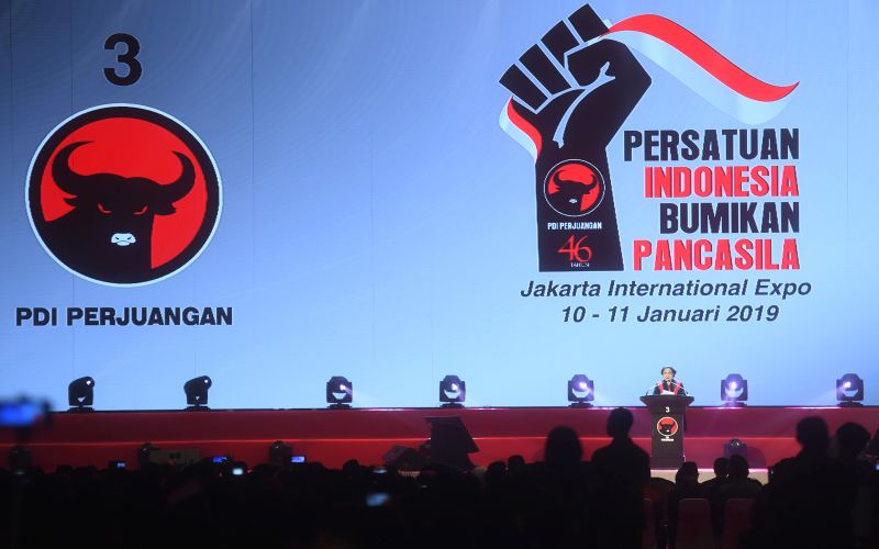 PDI-P: Prabowo-Sandi bangunkan banteng tidur