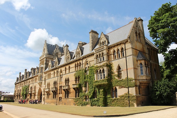 Oxford University setop pendanaan dari Huawei