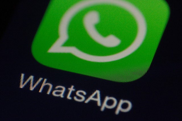 Cegah penyebaran hoaks, forward pesan WhatsApp dibatasi lima kali