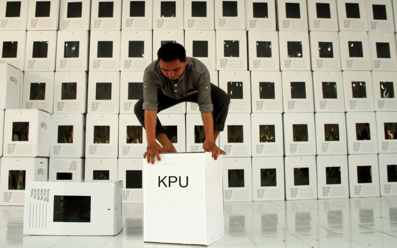 KPU siapkan pengganti kotak suara yang rusak di Cirebon