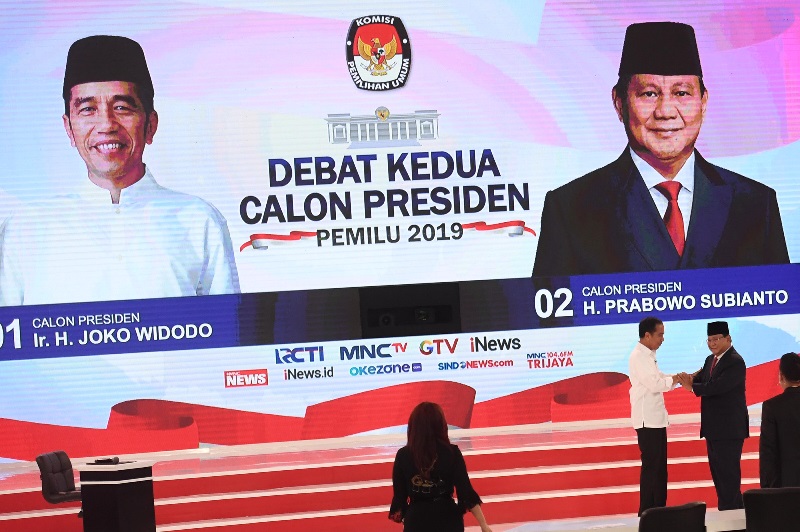Analisis gestur Jokowi-Prabowo, debat damai walau tegang