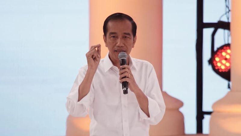Jokowi bantah gunakan earpiece dan curangi debat 