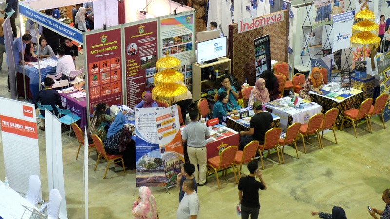 4 Universitas Indonesia ramaikan pameran pendidikan di Brunei Darussalam