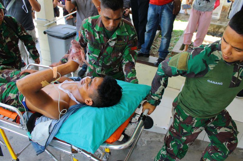 Jenazah 3 prajurit TNI korban KKB Papua dievakuasi 
