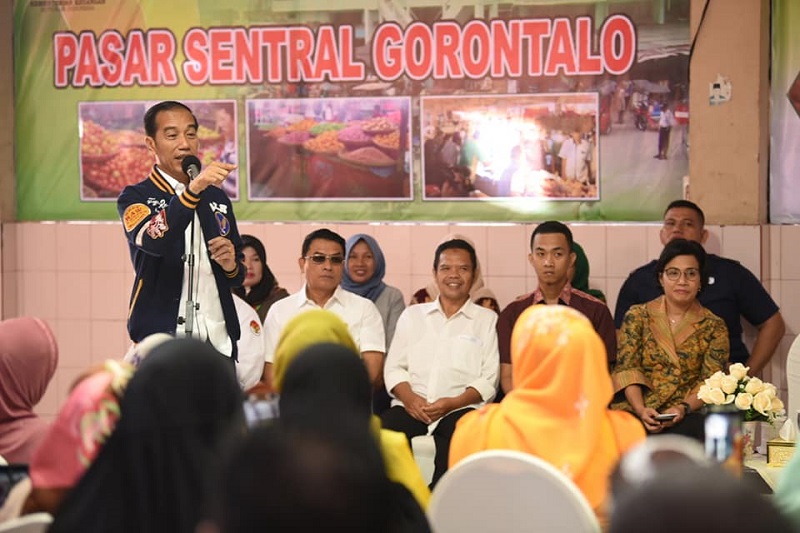 Peluang Jokowi tambah menteri di kabinet baru 