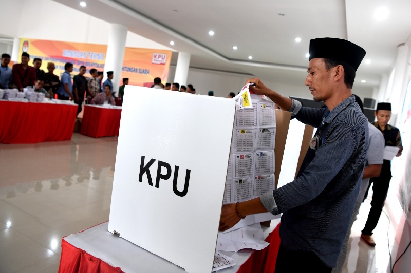Data sementara KPU,  669.737 pemilih pindah memilih