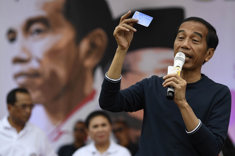 Pembangunan alasan masyarakat puas dengan kinerja Jokowi