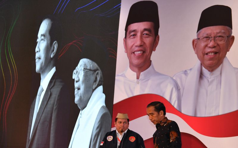 Jubah kiai Ma'ruf hanya lindungi Jokowi dari stereotip