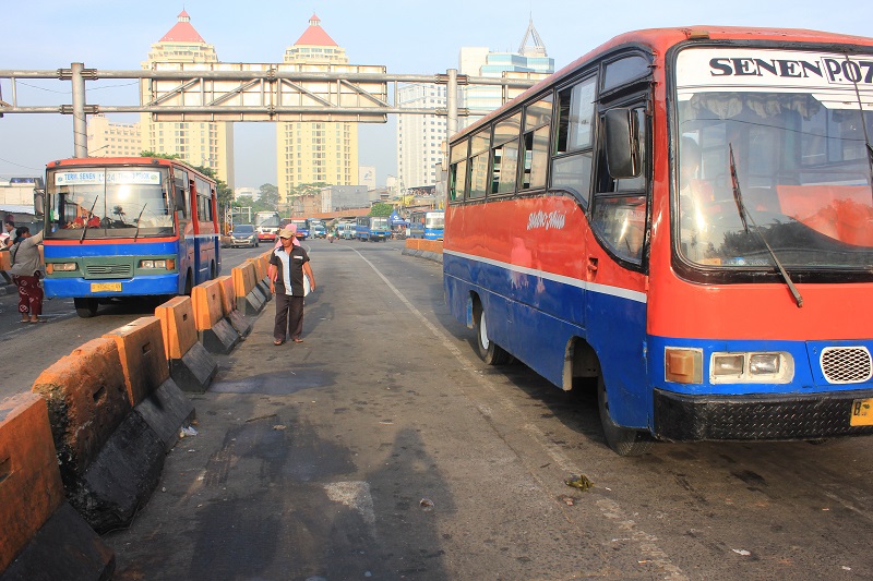 Transportasi Jakarta makin modern, metromini dan mikrolet tersingkir?
