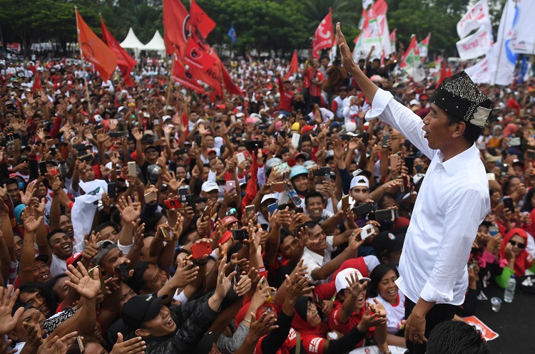 Jokowi janjikan pengangguran bakal diberi honor
