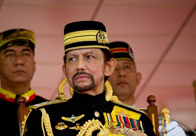 Brunei  Darussalam  Tetapkan Rajam Bagi LGBT Ini Reaksi 