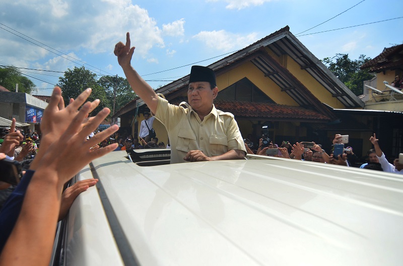 Prabowo janji kejar uang negara ribuan triliun di luar negeri