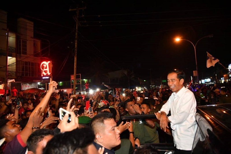 Jokowi janji seluruh Papua Barat tersambung pada 2020