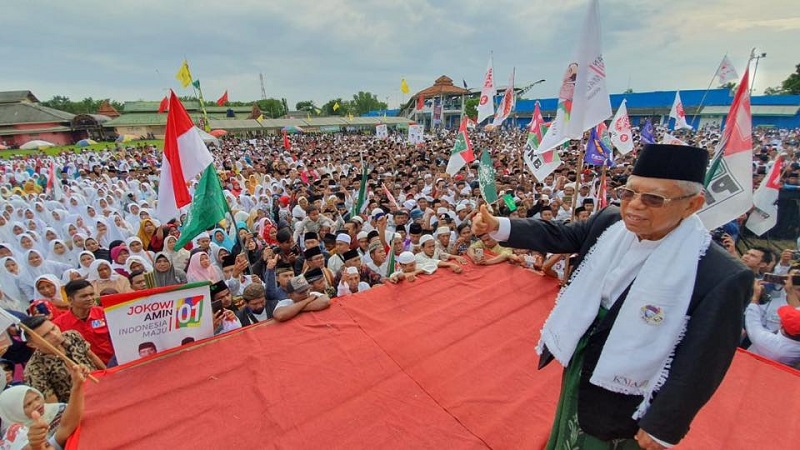 Ma'ruf Amin diadang massa pendukung Prabowo-Sandi di Madura