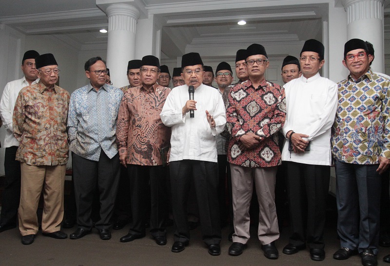Wapres JK imbau pertemuan antara Prabowo dan Jokowi segera