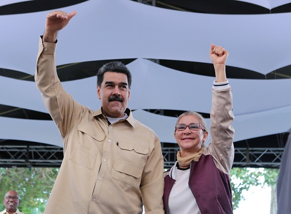 Bujuk rayu AS agar pejabat Venezuela melawan Maduro