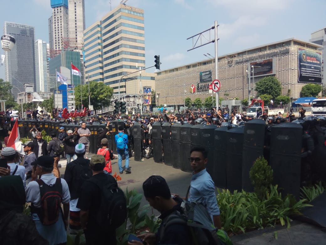 Kronologi lengkap kerusuhan di sejumlah tempat di Jakarta