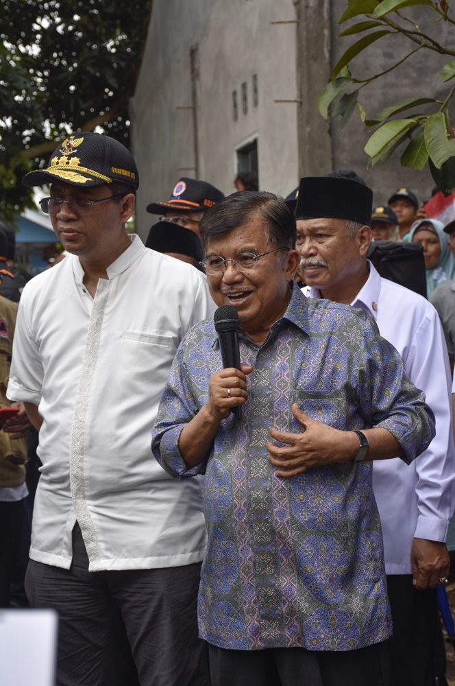 Wapres JK: Prabowo-Sandi harus ikut tenangkan massa 