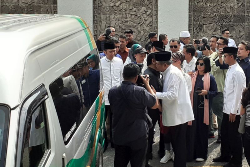 Pemulangan jenazah Ani Yudhoyono dipercepat jadi malam ini