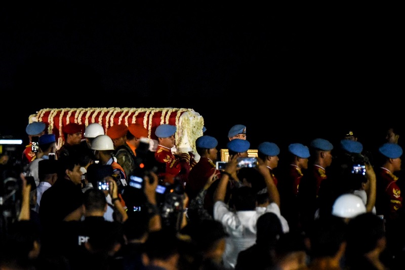 Presiden Jokowi akan sambut jenazah Ibu Ani di Cikeas
