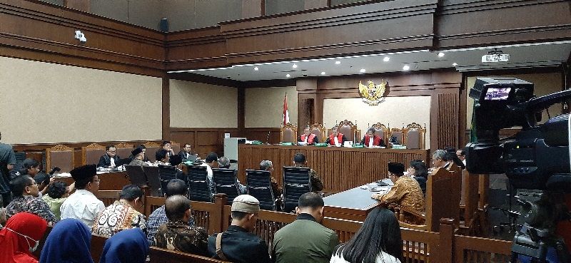 Gubernur Jatim tidak hadir di Pengadilan Tipikor