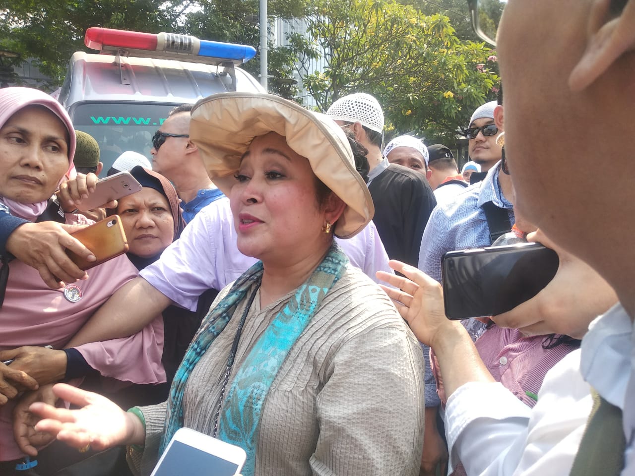 Titiek Soeharto turut aksi kawal putusan MK 