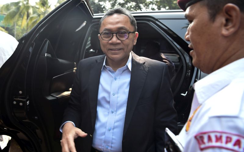 Nobar sidang MK belum usai, Ketum PAN tinggalkan kediaman Prabowo