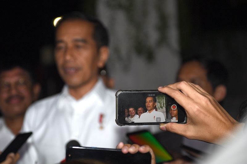 Jokowi imbau masyarakat waspada erupsi Tangkuban Parahu